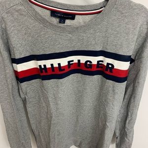 TOMMY SWEATER